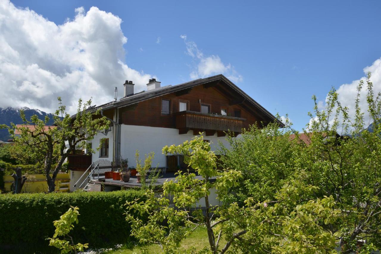 Ferienwohnung Innsbruck-Vill Екстериор снимка