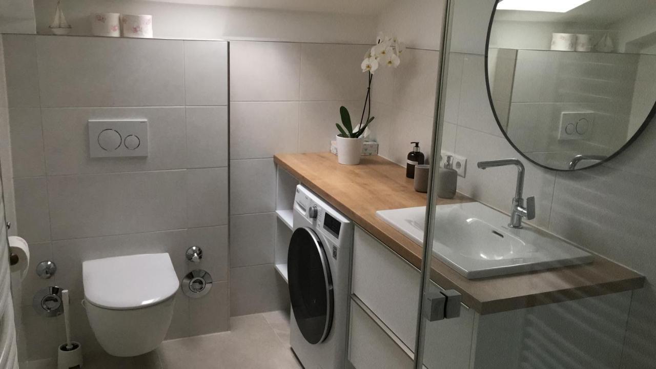 Ferienwohnung Innsbruck-Vill Екстериор снимка